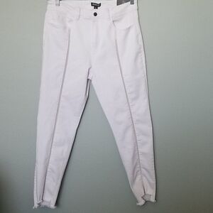 Fashion Nova Baddie Date Night Out NWT  High Rise white skinny jeans size 15